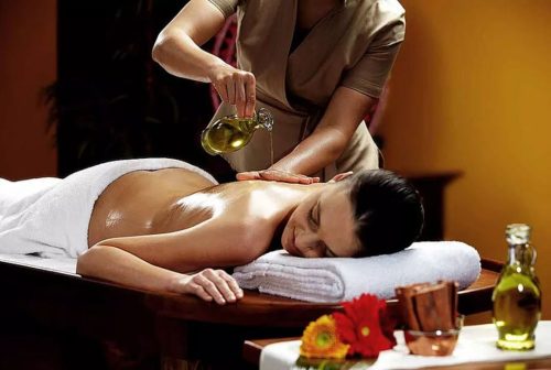 Full Body Oil Massage